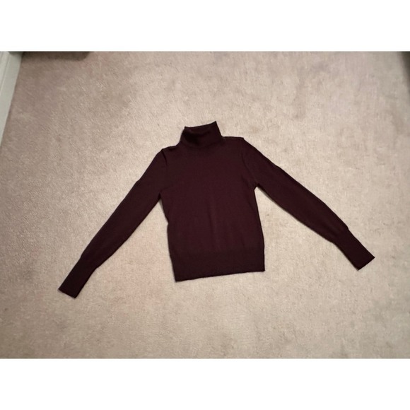 New Women's Express Silky Soft Fitted turtleneck Sweater size XS color maroon re - Picture 9 of 9